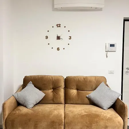 Basilicata Host To Host -home 2 Punto 0 - Apartment Matera